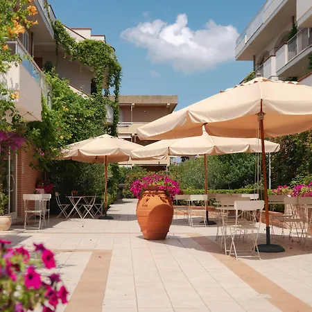 I Cinque Pini Hotel 3*